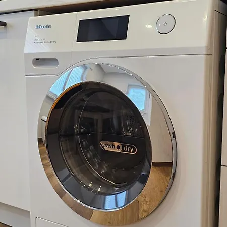 Exotic Tropical Palace Stuttgart