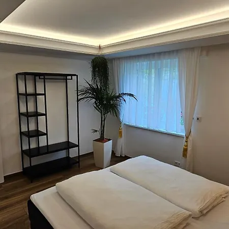 Exotic Tropical Palace Apartment Stuttgart